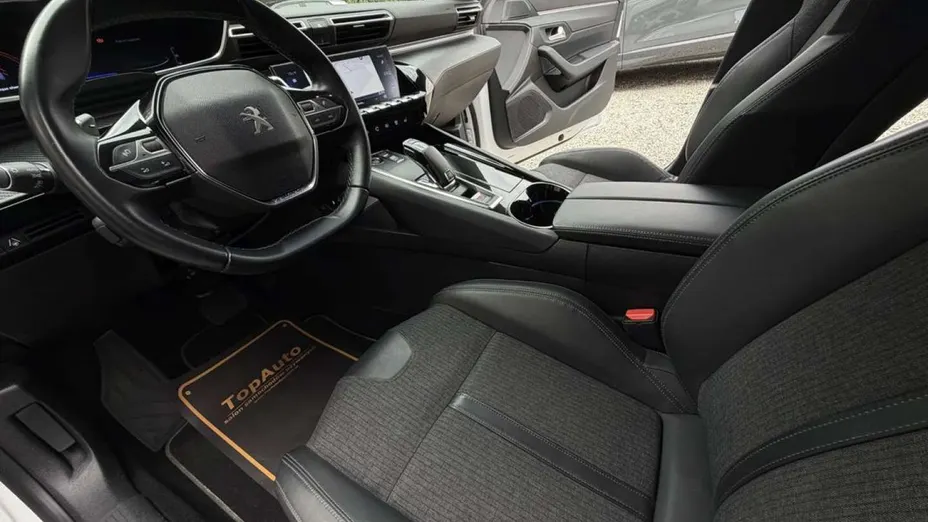 PEUGEOT 508 -