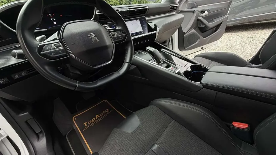PEUGEOT 508 -