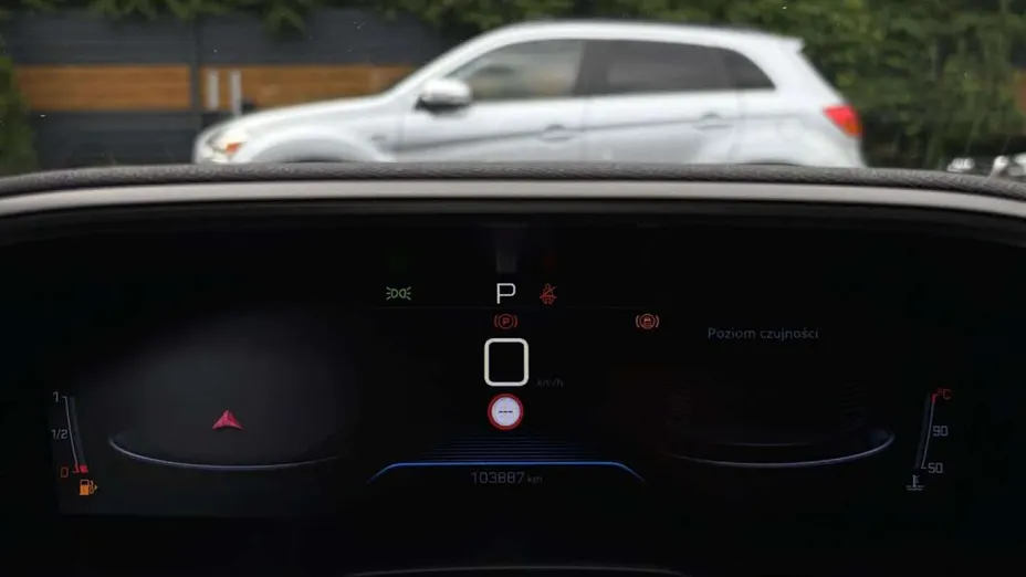 PEUGEOT 508 -