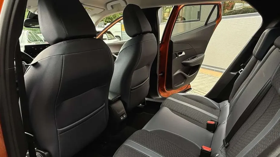PEUGEOT 2008 -