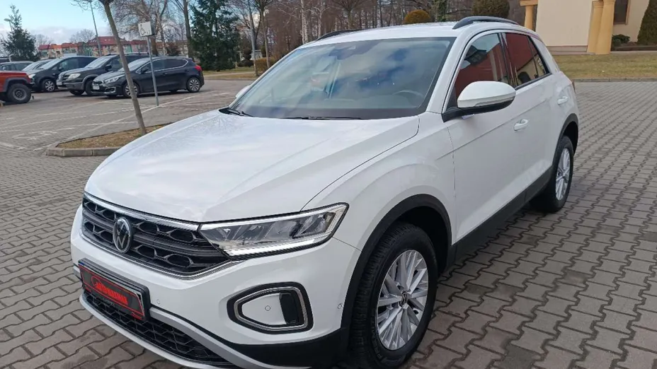VOLKSWAGEN T-ROC -