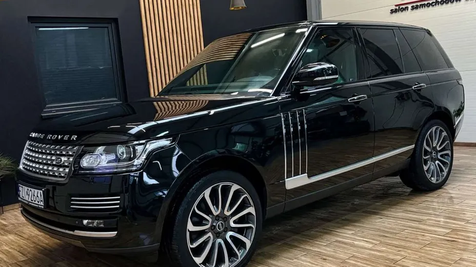 LAND ROVER Range Rover -