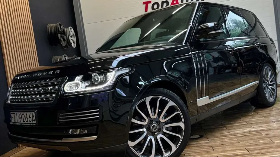 LAND ROVER Range Rover -