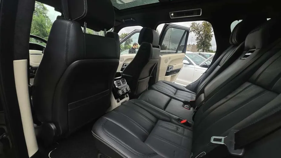 LAND ROVER Range Rover -