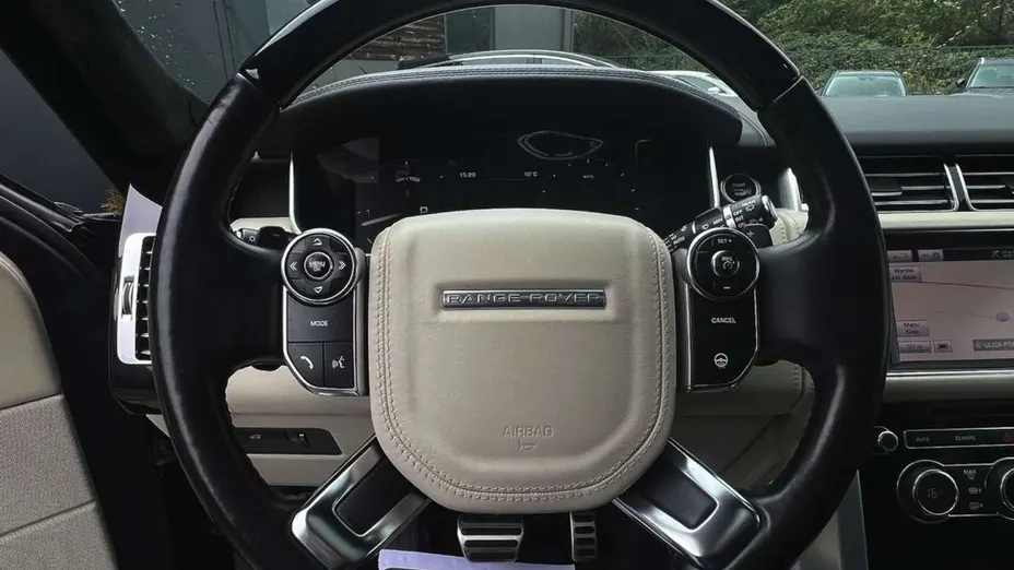 LAND ROVER Range Rover -