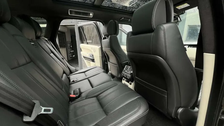 LAND ROVER Range Rover -