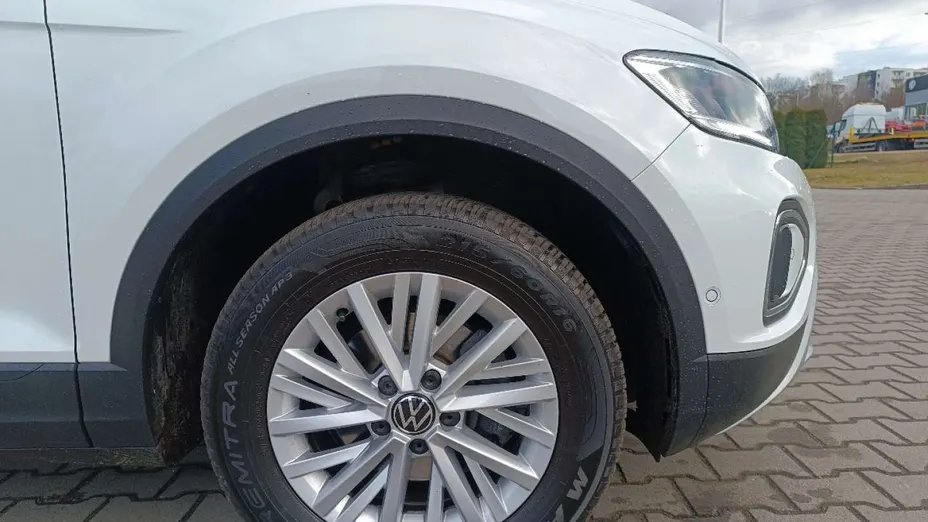 VOLKSWAGEN T-ROC -