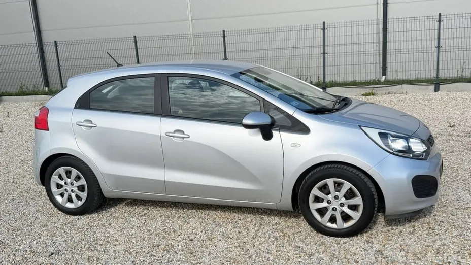 KIA Rio -