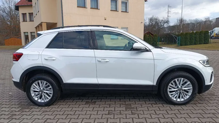 VOLKSWAGEN T-ROC -