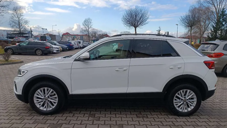 VOLKSWAGEN T-ROC -