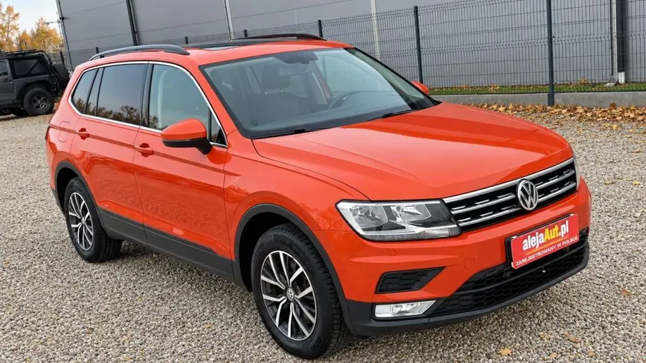 VOLKSWAGEN Tiguan Allspace -
