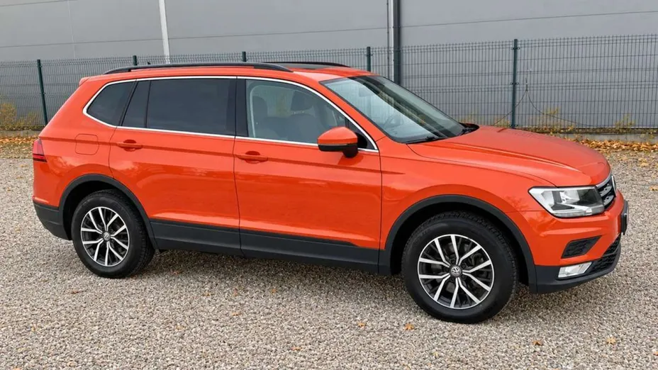 VOLKSWAGEN Tiguan Allspace -