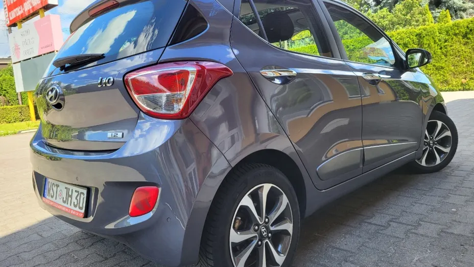 HYUNDAI i10 -