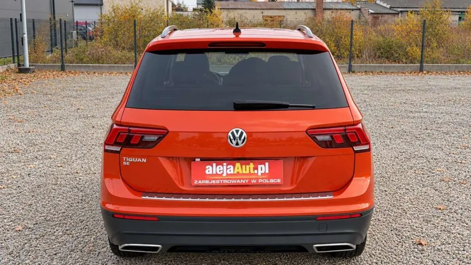 VOLKSWAGEN Tiguan Allspace -