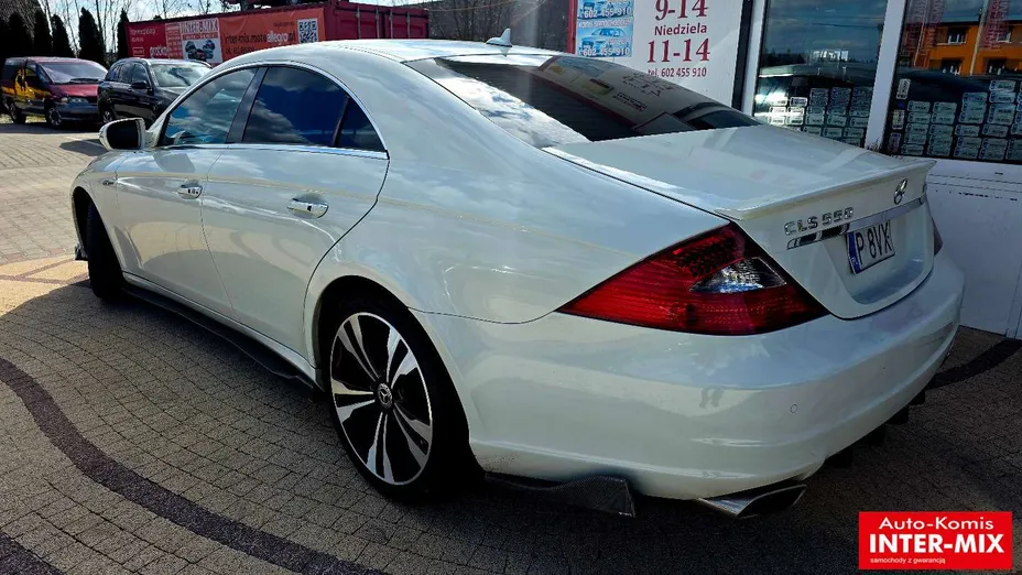 MERCEDES-BENZ CLS -