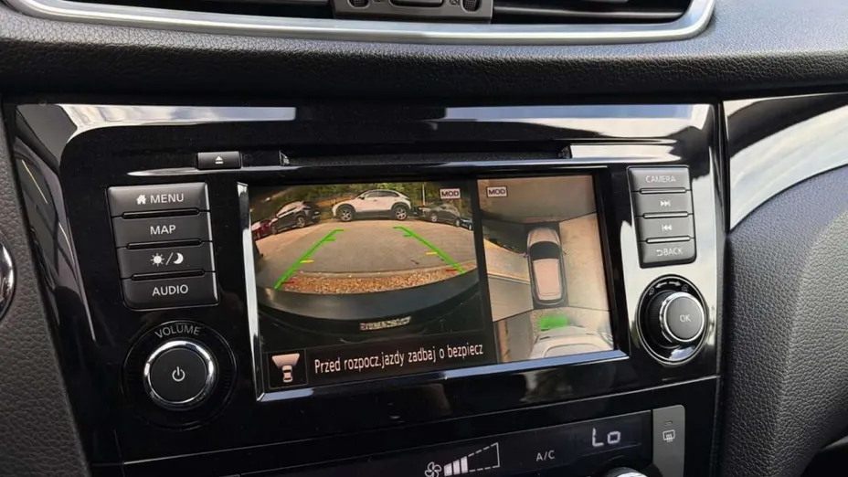 NISSAN Qashqai -