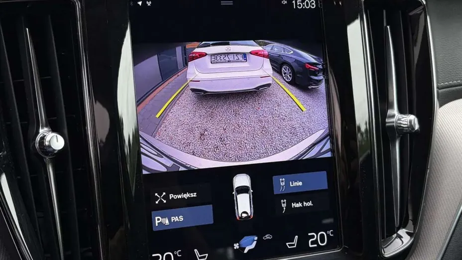 VOLVO XC60 -
