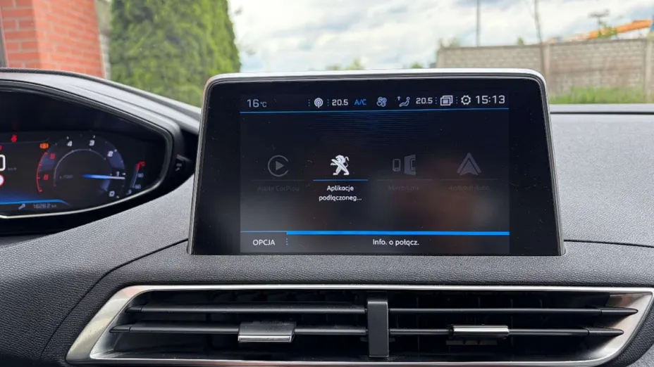 PEUGEOT 5008 -