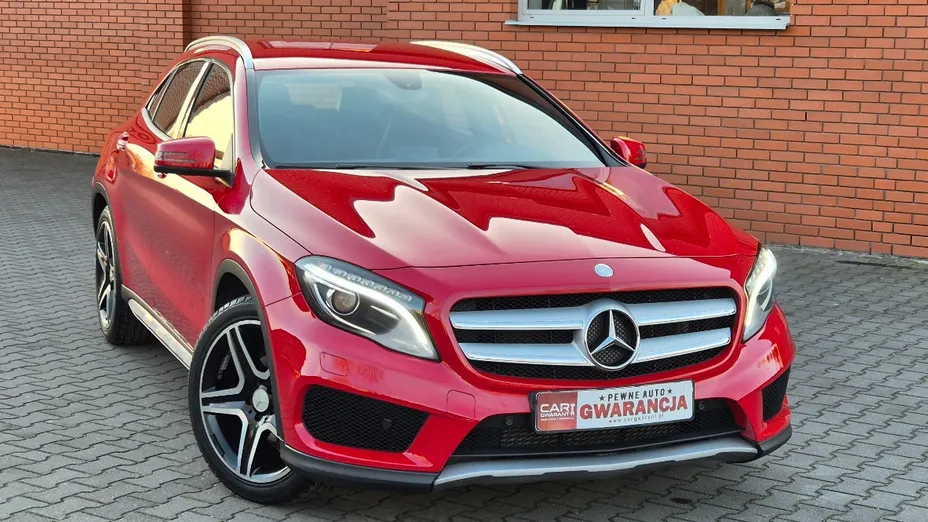 MERCEDES-BENZ GLA -