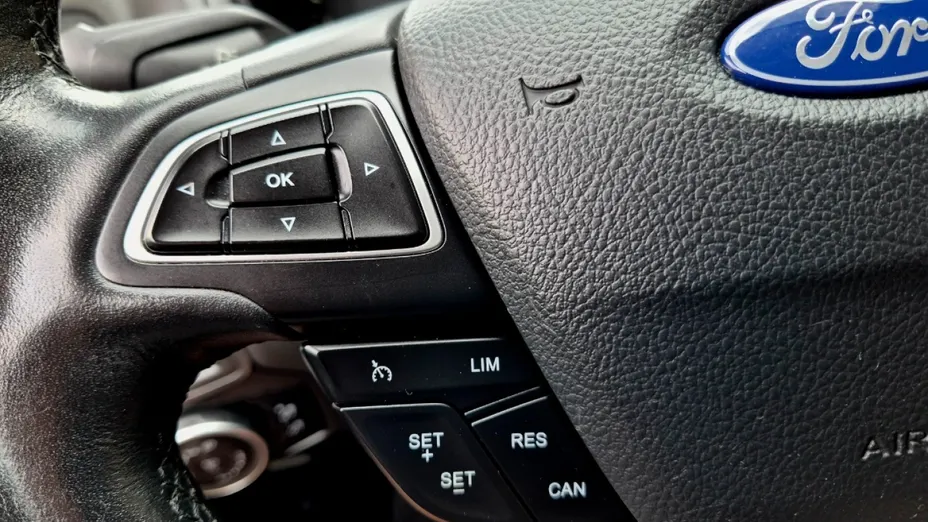 FORD Focus -