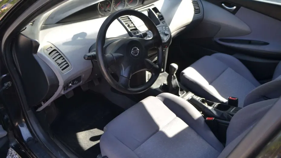 NISSAN Primera -