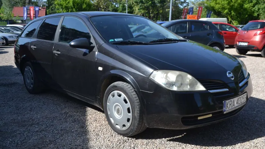 NISSAN Primera -