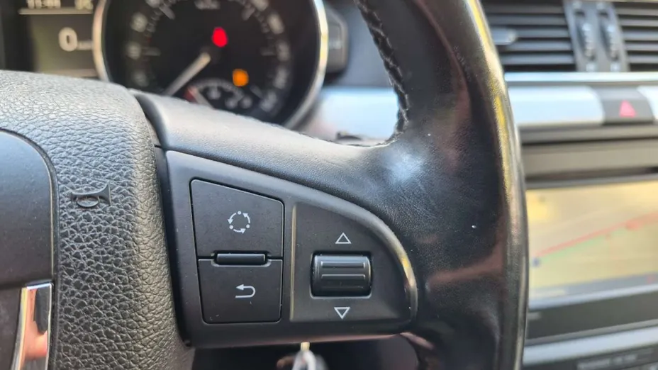 SKODA Superb -