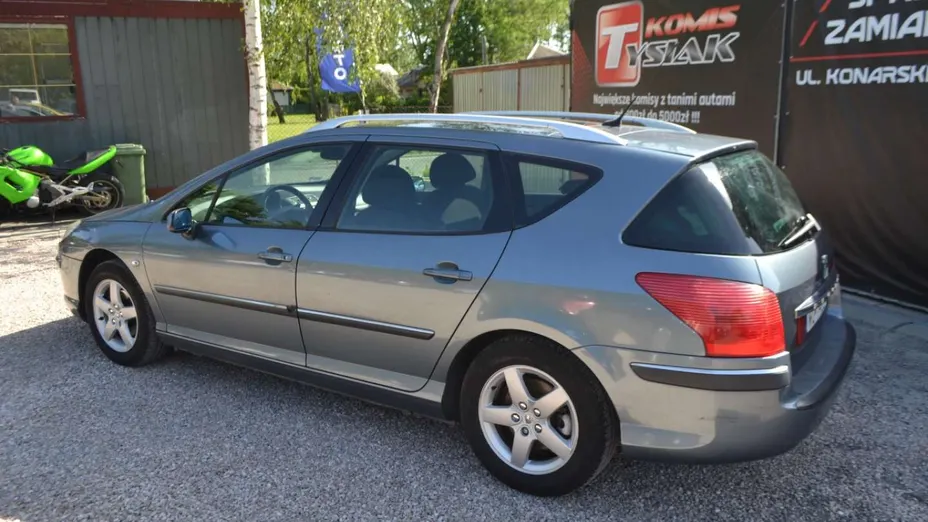 PEUGEOT 407 -