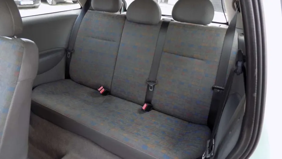 OPEL Corsa -