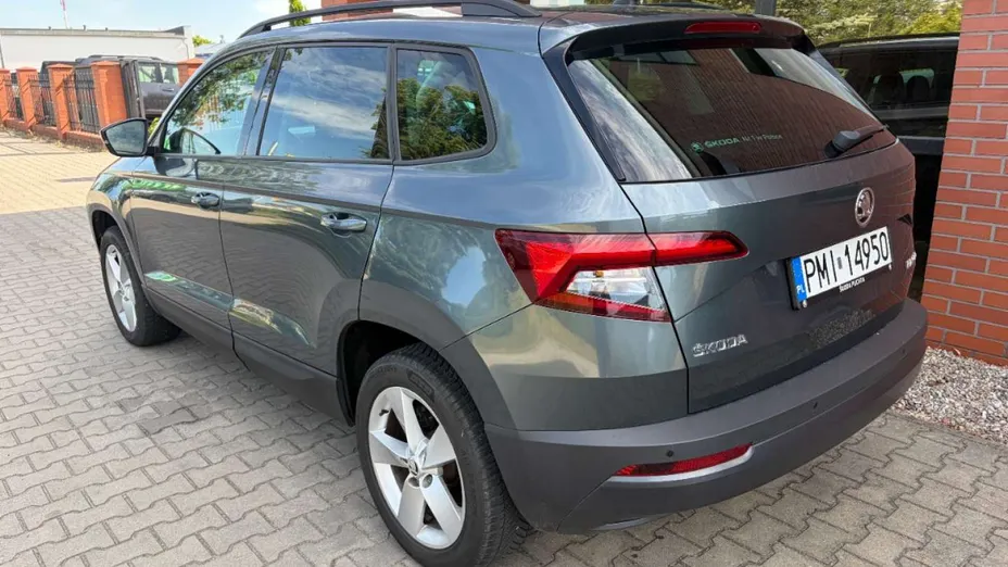 SKODA Karoq -