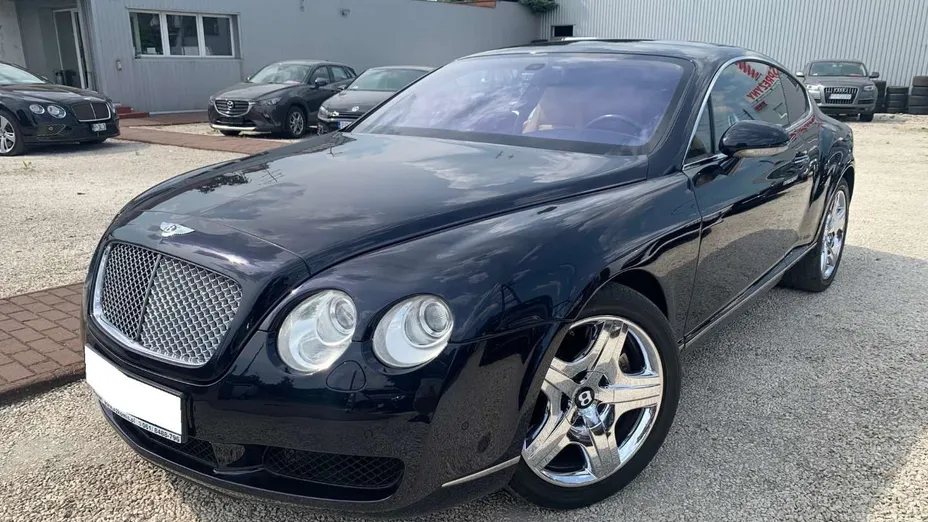 BENTLEY Continental -