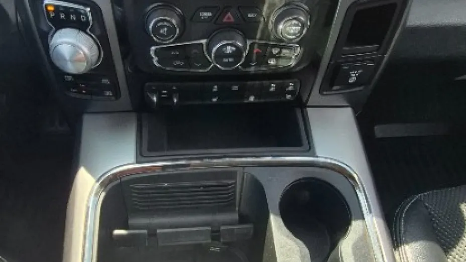 DODGE RAM -