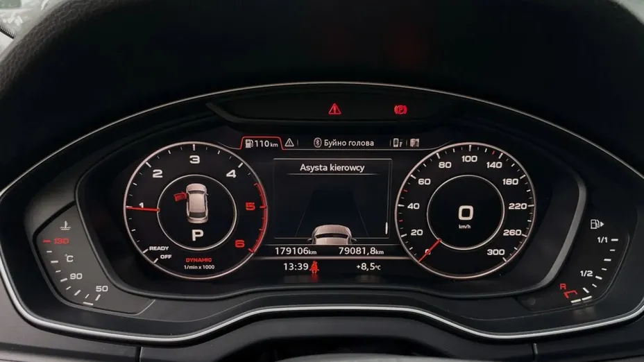 AUDI Q5 -