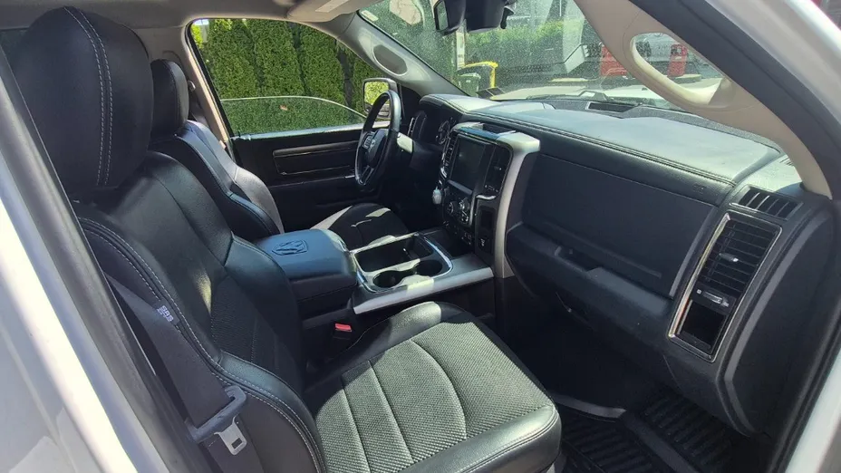DODGE RAM -