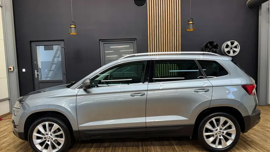 SKODA Karoq -