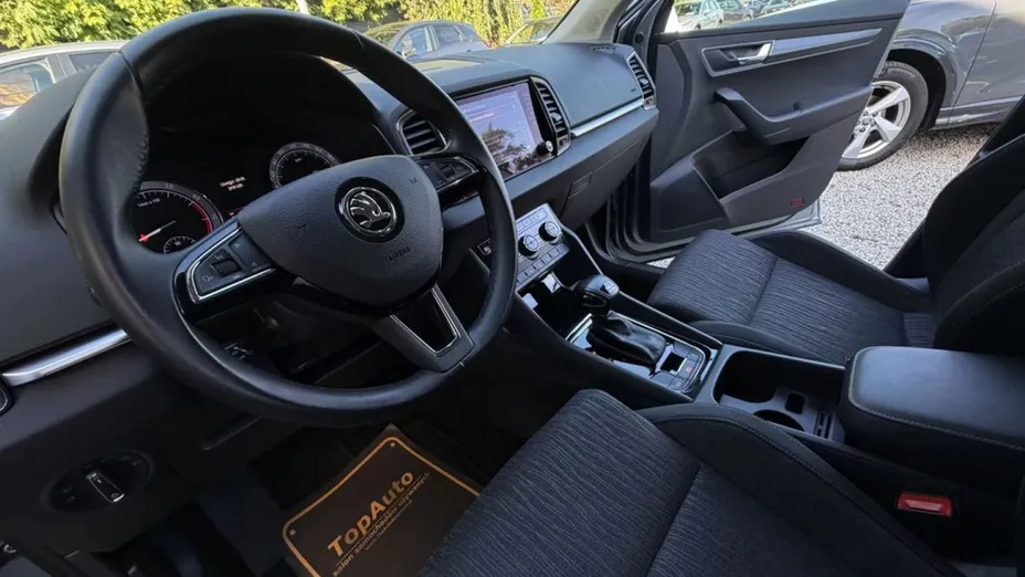 SKODA Karoq -