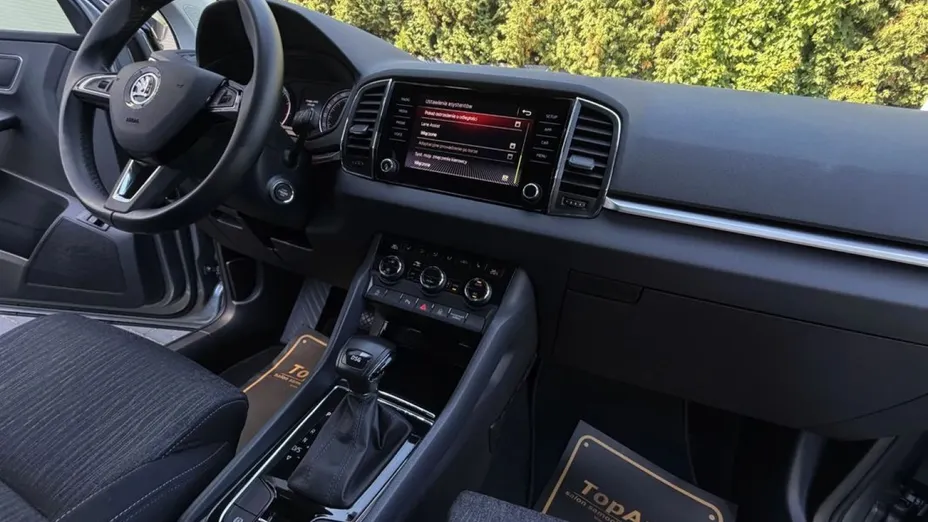 SKODA Karoq -
