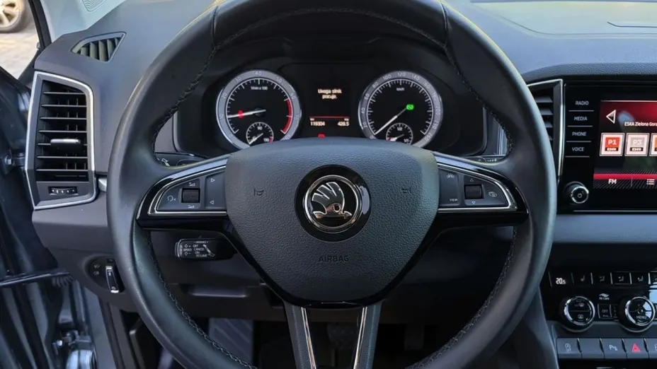 SKODA Karoq -