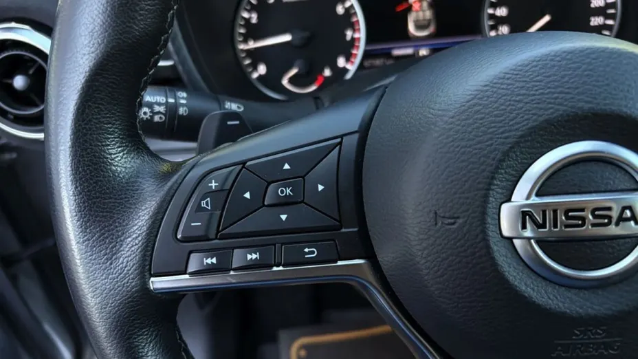 NISSAN Juke -