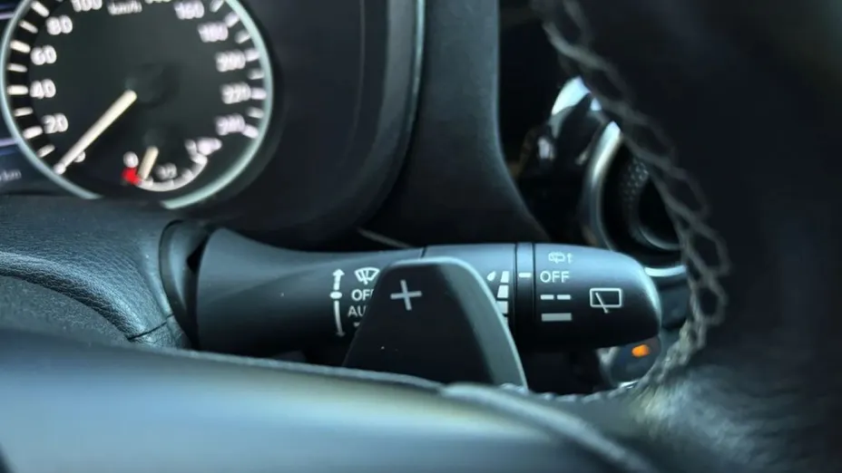 NISSAN Juke -