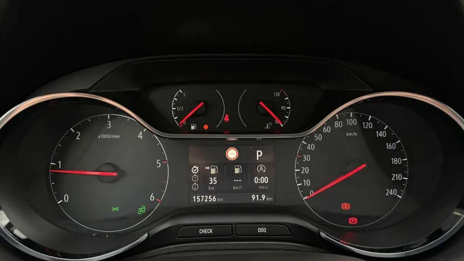 OPEL Grandland X -