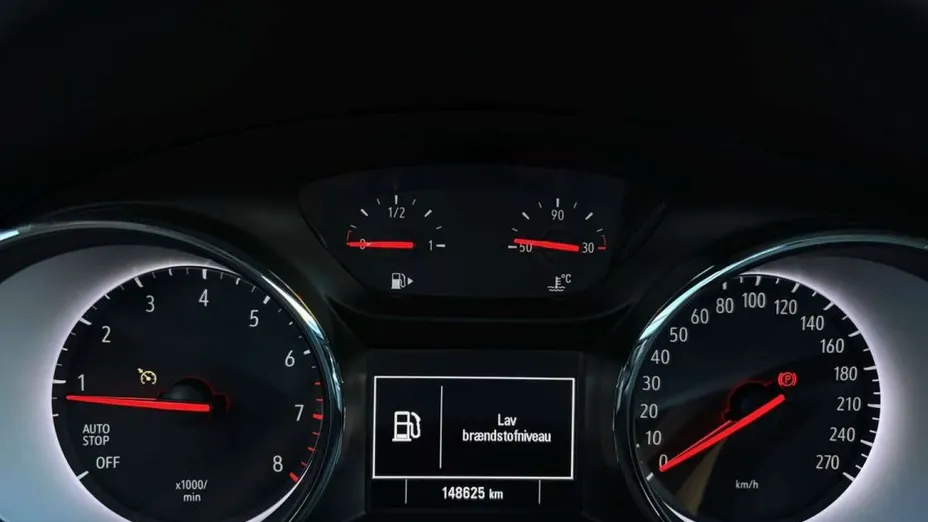 OPEL Insignia -