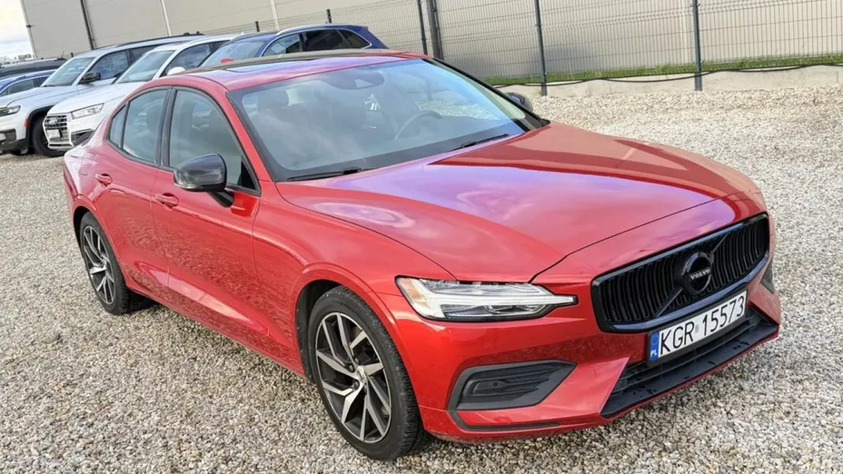VOLVO S60 -