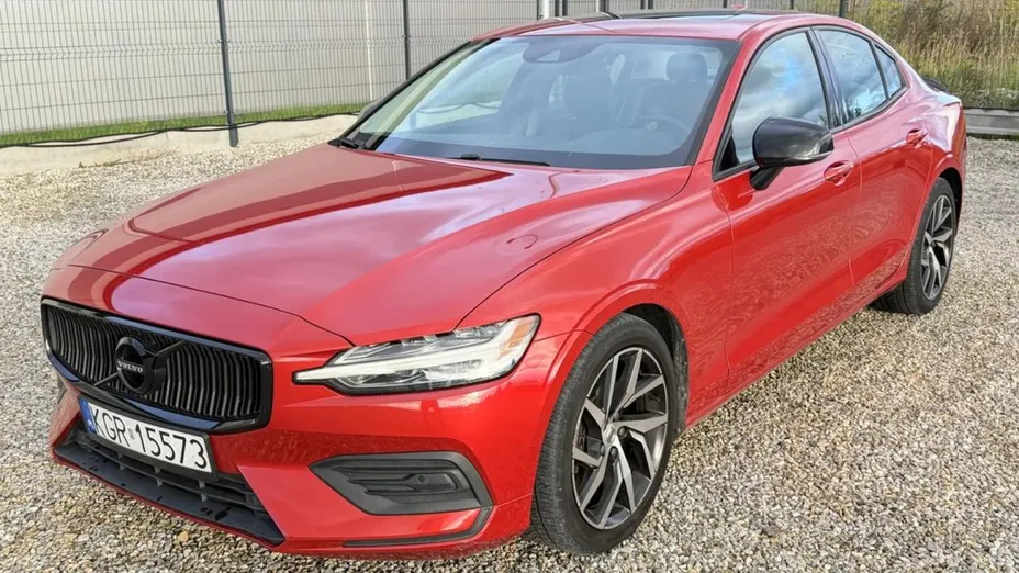 VOLVO S60 -
