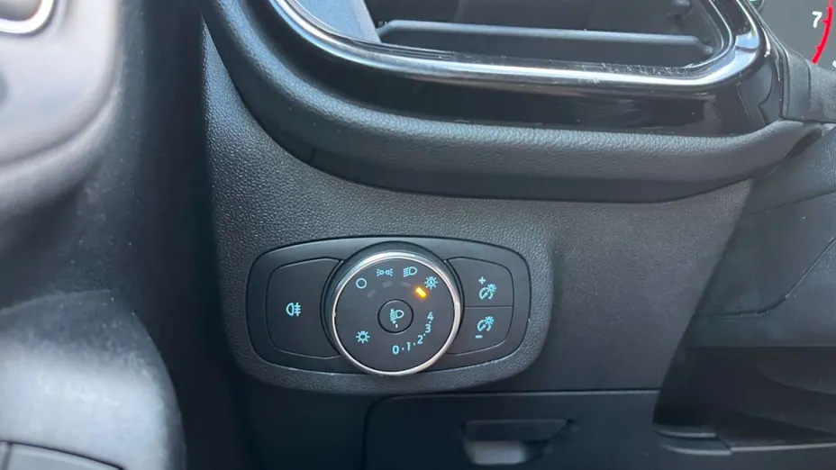 FORD Fiesta -