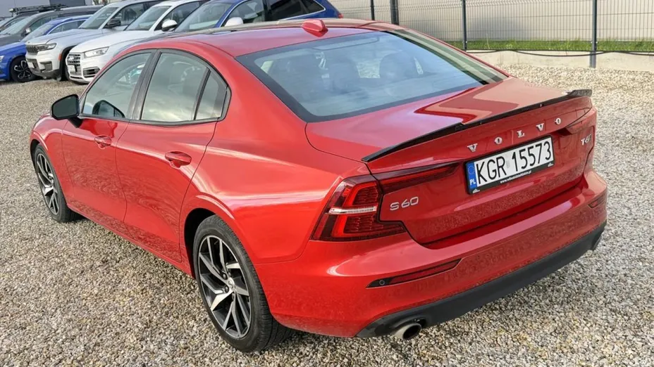 VOLVO S60 -