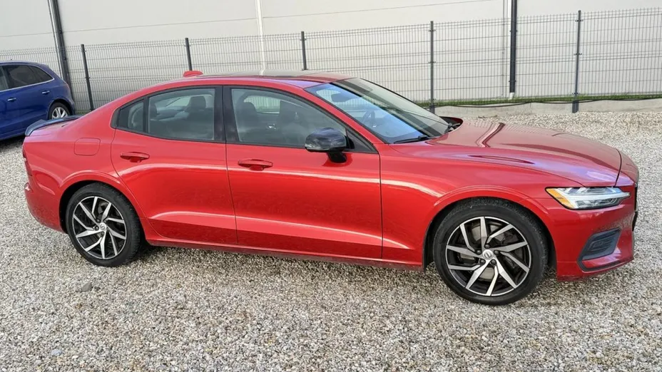 VOLVO S60 -