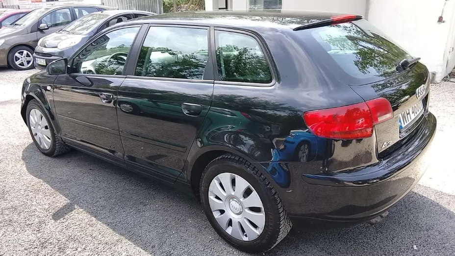 AUDI A3 Sportback -