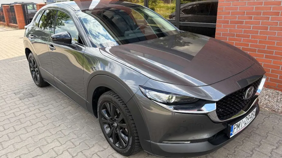 MAZDA CX-30 -