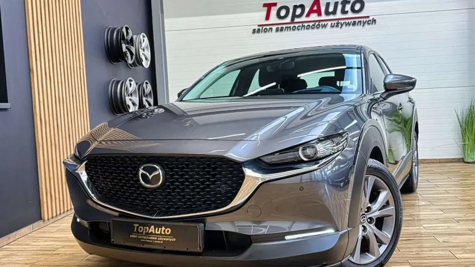 MAZDA CX-30 -